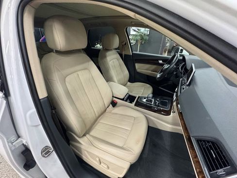 Used 2018 Audi Q5 2.0T Premium Plus w/ Premium Plus Package image 21