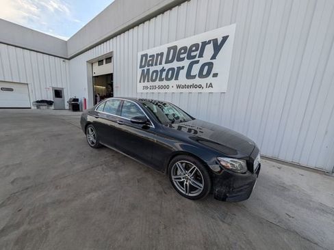 Used 2019 Mercedes-Benz E 300 4MATIC image 23