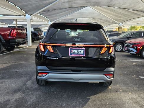 Certified 2025 Hyundai Tucson SEL image 6