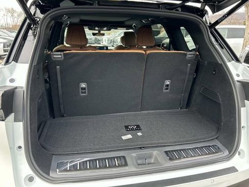 New 2026 INFINITI QX60 Autograph image 12