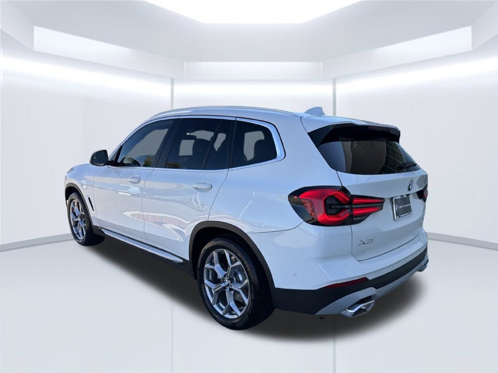 Used 2023 BMW X3 sDrive30i w/ Premium Package RWD image 5