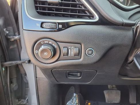 Used 2023 Jeep Cherokee Altitude Lux image 73