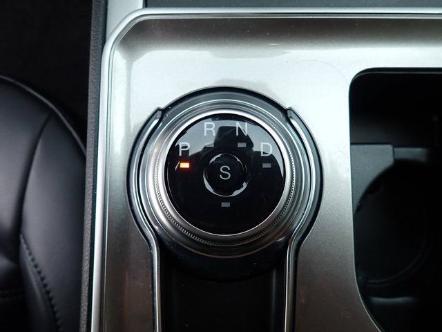 Certified 2024 Ford Edge SEL w/ Convenience Package AWD/4WD image 25