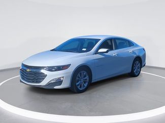 Used 2024 Chevrolet Malibu LT video 1