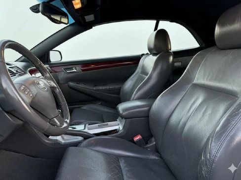 Used 2004 Toyota Solara SE image 11