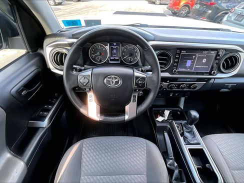 Used 2023 Toyota Tacoma SR5 AWD/4WD image 6