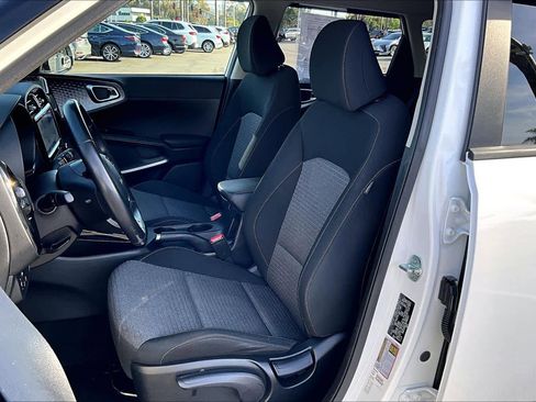 Used 2022 Kia Soul GT-Line image 7