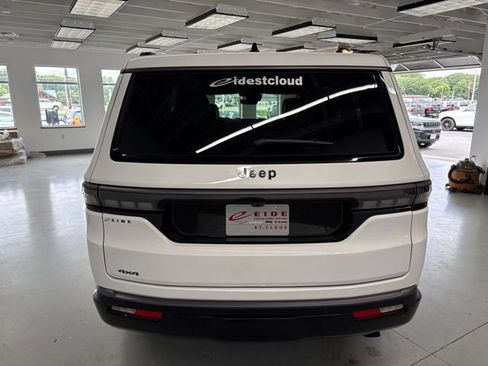 New 2026 Jeep Grand Wagoneer Limited AWD/4WD image 6