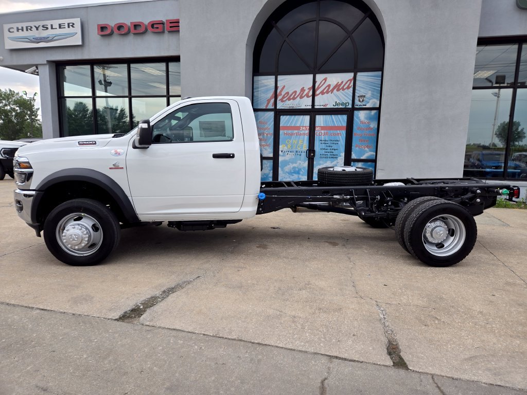 New 2026 RAM 5500 Tradesman w/ Chrome Appearance Group AWD/4WD image 5
