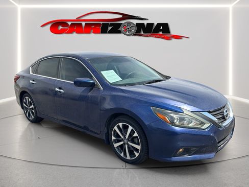 Used 2017 Nissan Altima 2.5 SR FWD image 13