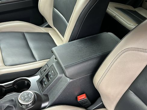 Used 2024 Ford Bronco Wildtrak image 27