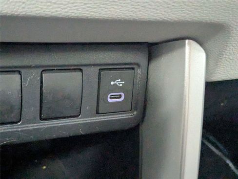 Certified 2023 Toyota Corolla Cross L FWD image 23
