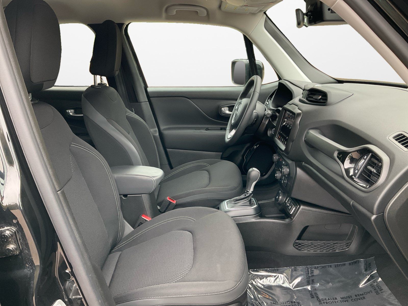 Used 2023 Jeep Renegade Altitude AWD/4WD image 17