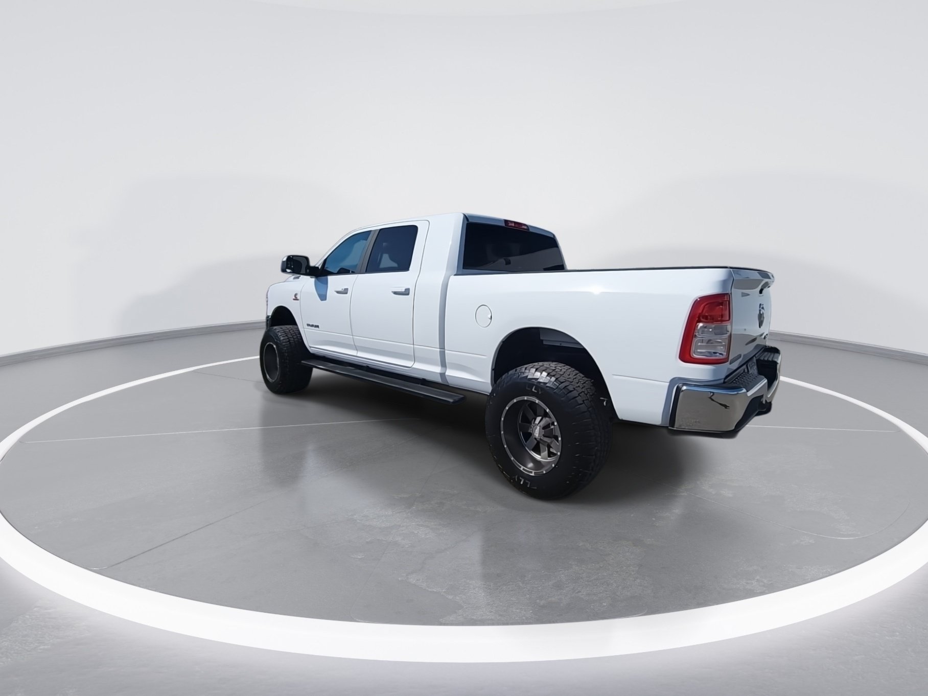 Certified 2022 RAM 2500 Big Horn AWD/4WD image 6