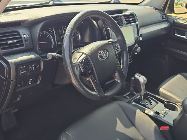 Used 2020 Toyota 4Runner TRD Off-Road Premium w/ Moonroof Package AWD/4WD image 8