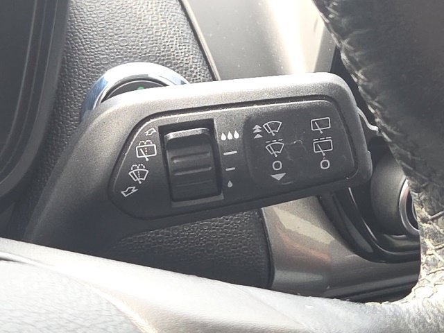 Used 2018 Ford EcoSport SE w/ SE Convenience Package FWD image 38