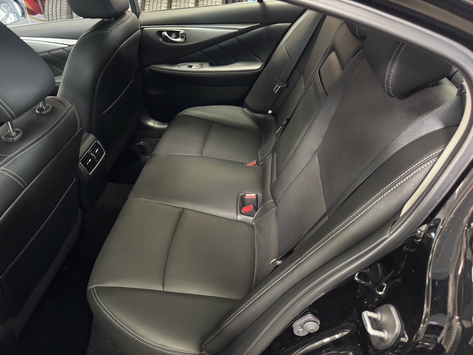 Used 2024 INFINITI Q50 Luxe AWD/4WD image 11