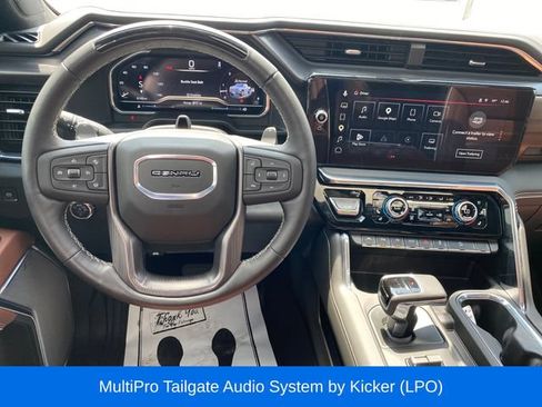 Used 2025 GMC Sierra 1500 Denali Ultimate AWD/4WD image 7