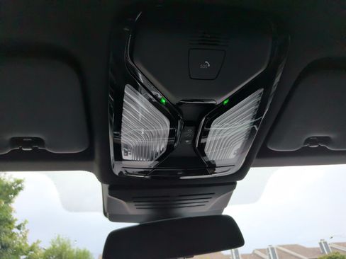 Used 2024 BMW X6 M60i AWD/4WD image 32