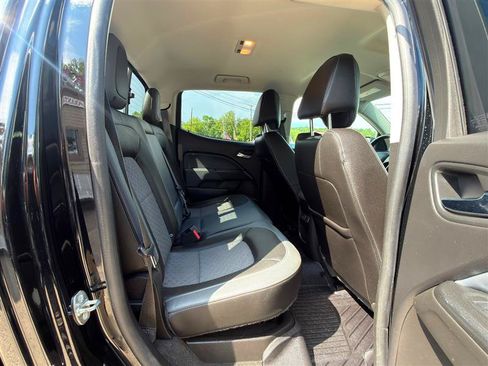Used 2018 Chevrolet Colorado Z71 w/ Z71 Midnight Edition AWD/4WD image 21