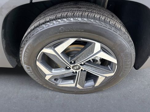 Used 2024 Hyundai Tucson Limited image 21