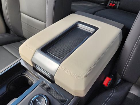 New 2026 GMC Hummer EV 4x4 Crew Cab image 39