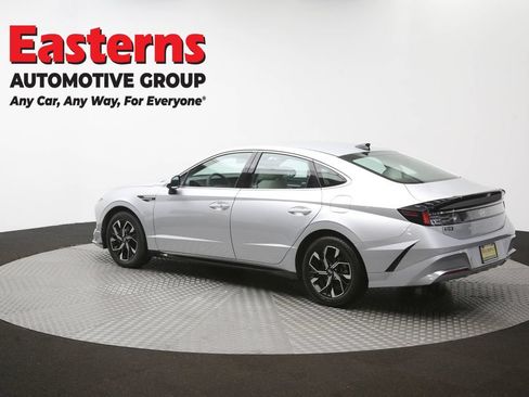 Used 2025 Hyundai Sonata SEL FWD image 63