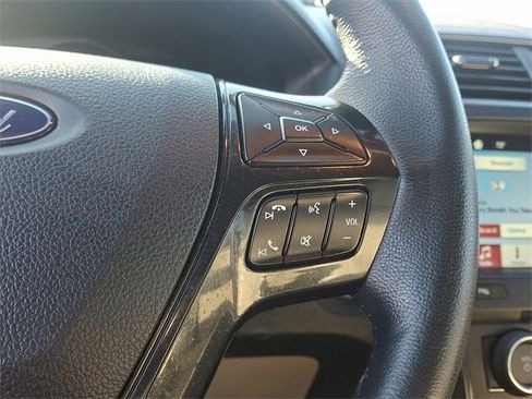 Used 2018 Ford Explorer XLT w/ Equipment Group 202A image 22