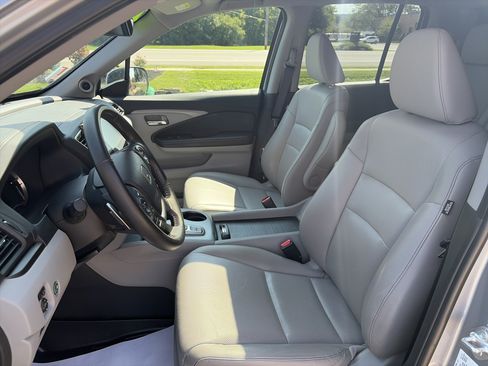 Used 2021 Honda Ridgeline RTL image 12