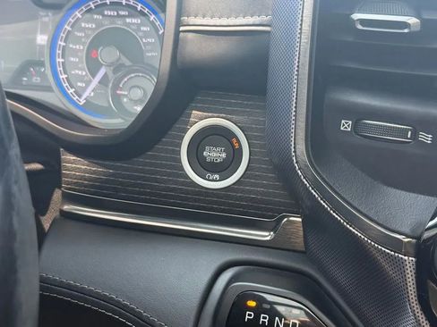 Used 2019 RAM 1500 Limited AWD/4WD image 19