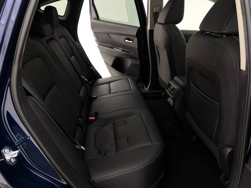 Used 2025 Nissan Murano SL image 17