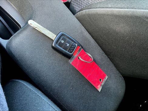 Used 2019 Honda Fit LX image 13