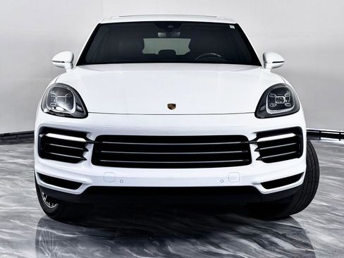 Used 2022 Porsche Cayenne AWD/4WD image 7