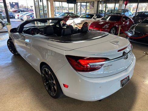 Used 2016 Buick Cascada Premium image 3