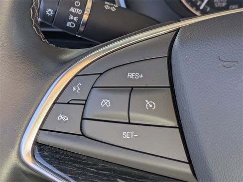 Used 2025 Cadillac XT5 Premium Luxury image 20