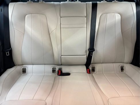 Used 2022 Mercedes-Benz CLA 250 4MATIC image 20