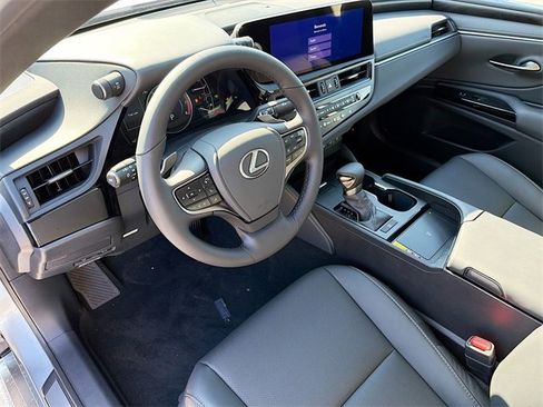 New 2025 Lexus ES 350 w/ Premium Package image 26