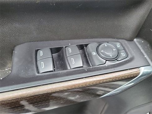 Used 2019 Chevrolet Silverado 1500 LT w/ All-Star Edition image 12