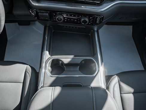 New 2026 Chevrolet Silverado 3500 LTZ w/ LTZ Convenience Package image 36