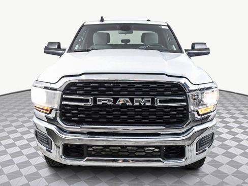 Used 2022 RAM 2500 Big Horn image 2