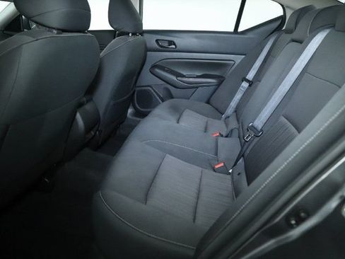 Used 2024 Nissan Altima 2.5 SV w/ SV Premium Package AWD/4WD image 14