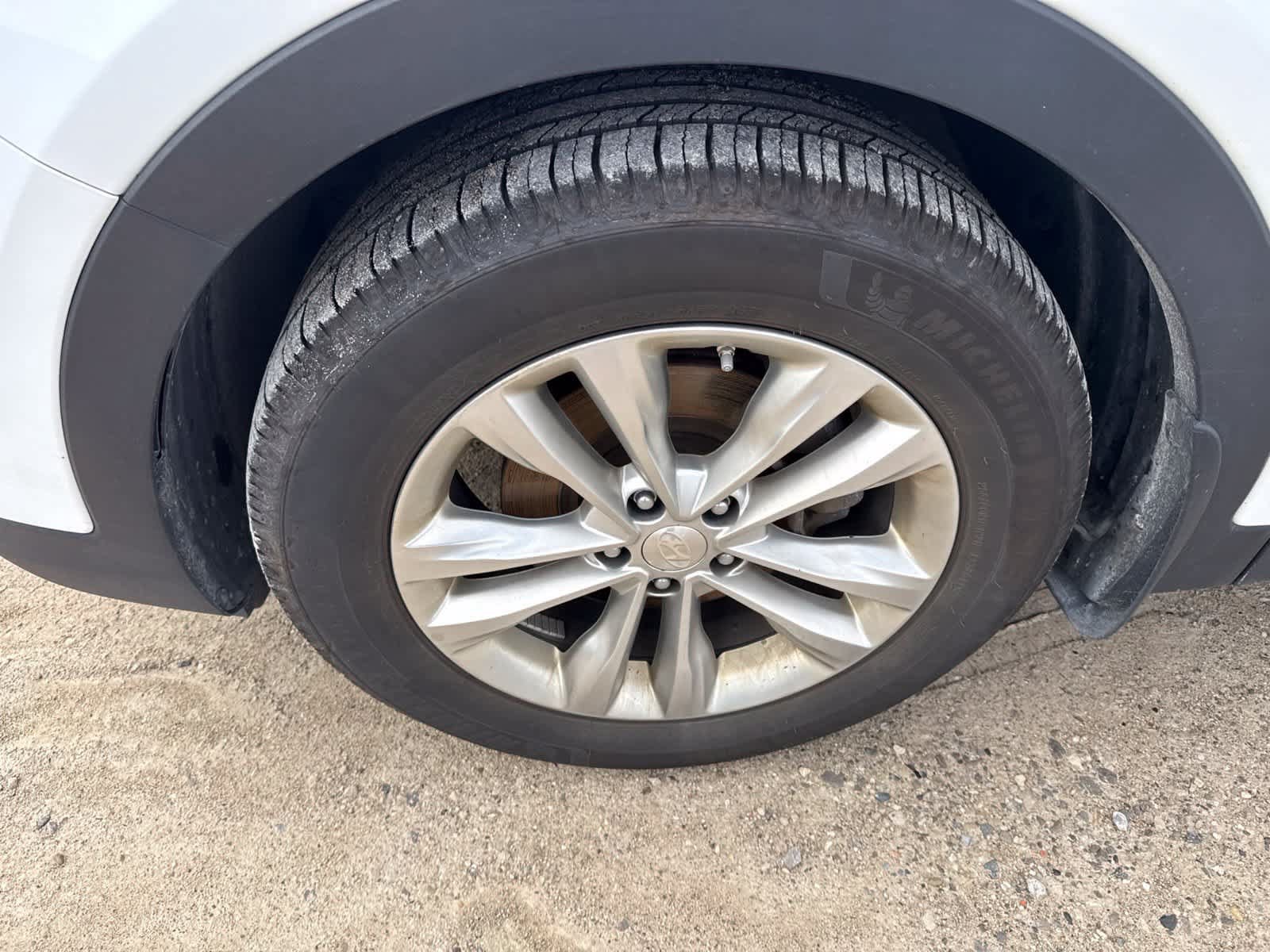 Used 2018 Hyundai Santa Fe Sport 2.0T AWD/4WD image 6