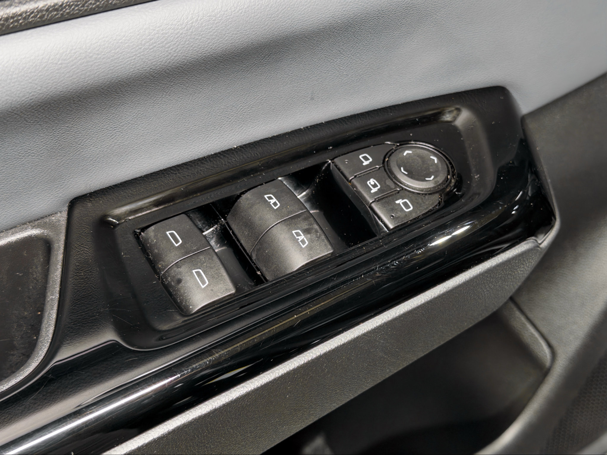 Used 2025 Honda Prologue Elite image 7
