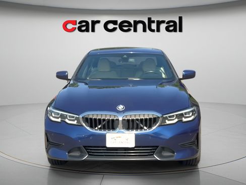 Used 2020 BMW 330i xDrive Sedan w/ Convenience Package AWD/4WD image 8