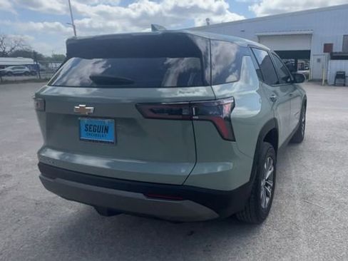 Certified 2025 Chevrolet Equinox LT image 8