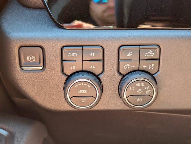New 2026 Chevrolet Silverado 1500 RST AWD/4WD image 19