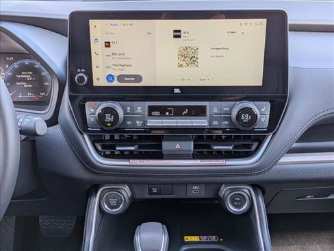 New 2026 Toyota Grand Highlander AWD image 12