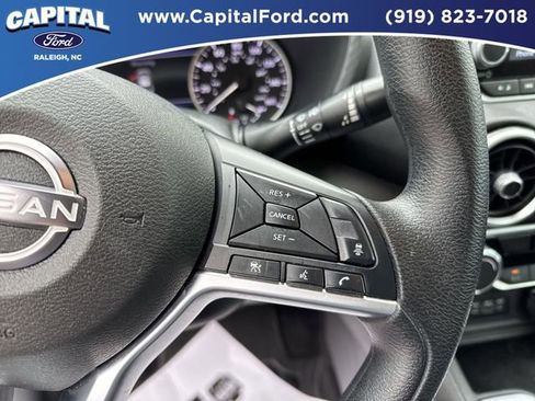 Used 2025 Nissan Sentra SV FWD image 23