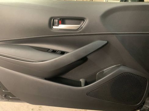 Used 2026 Toyota Corolla SE FWD image 12