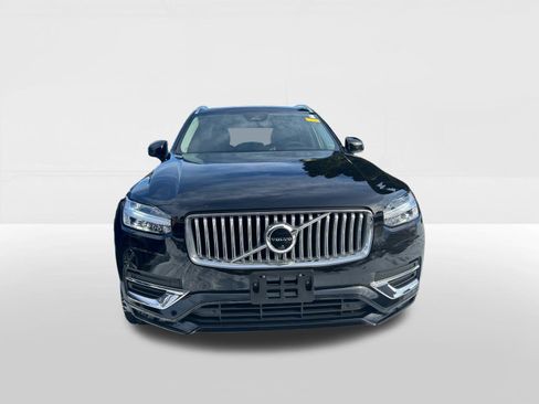 Used 2023 Volvo XC90 B5 Plus w/ Protection Package Premier image 6